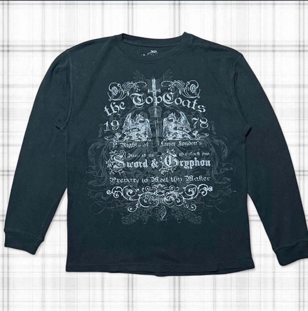 Vintage TopCoats 1978 Sword & Gryphon Gothic Graphic Long Sleeve Thermal Shirt